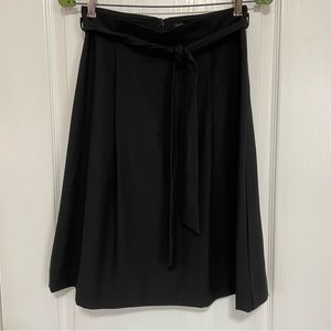Banana Republic Black A-Line Pleated Skirt with Belt